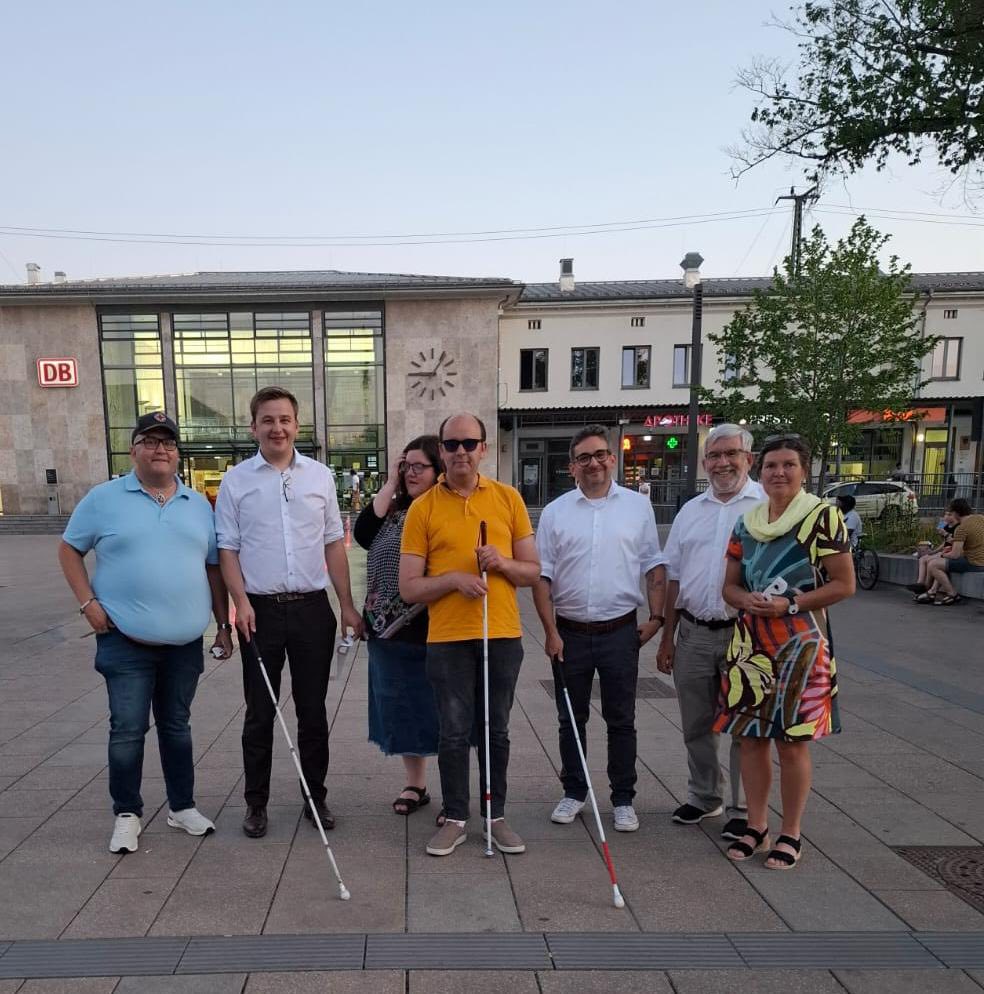 Du betrachtest gerade Belange von Blinden und Sehbehinderten in den Fokus stellen – Parteifreie/ÜWG besuchen Bayerischen Blinden-und Sehbehinderten Bund in Rosenheim